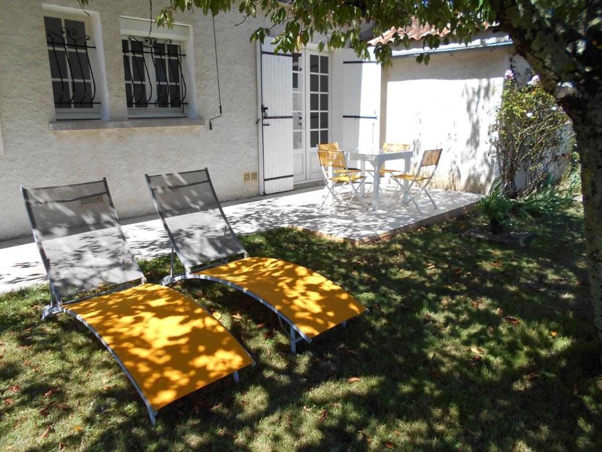 Gîte Le Penten Villeréal Exterior foto